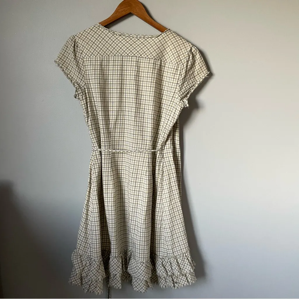 Converse One Star Women's Plaid Wrap Dress with Ruffle Hem Size Medium - Image 2