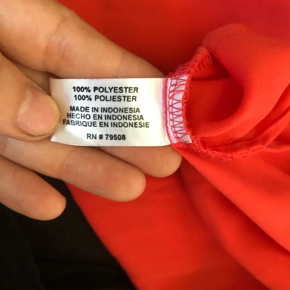 Violet + Claire tunic side slits top sz S - Image 3