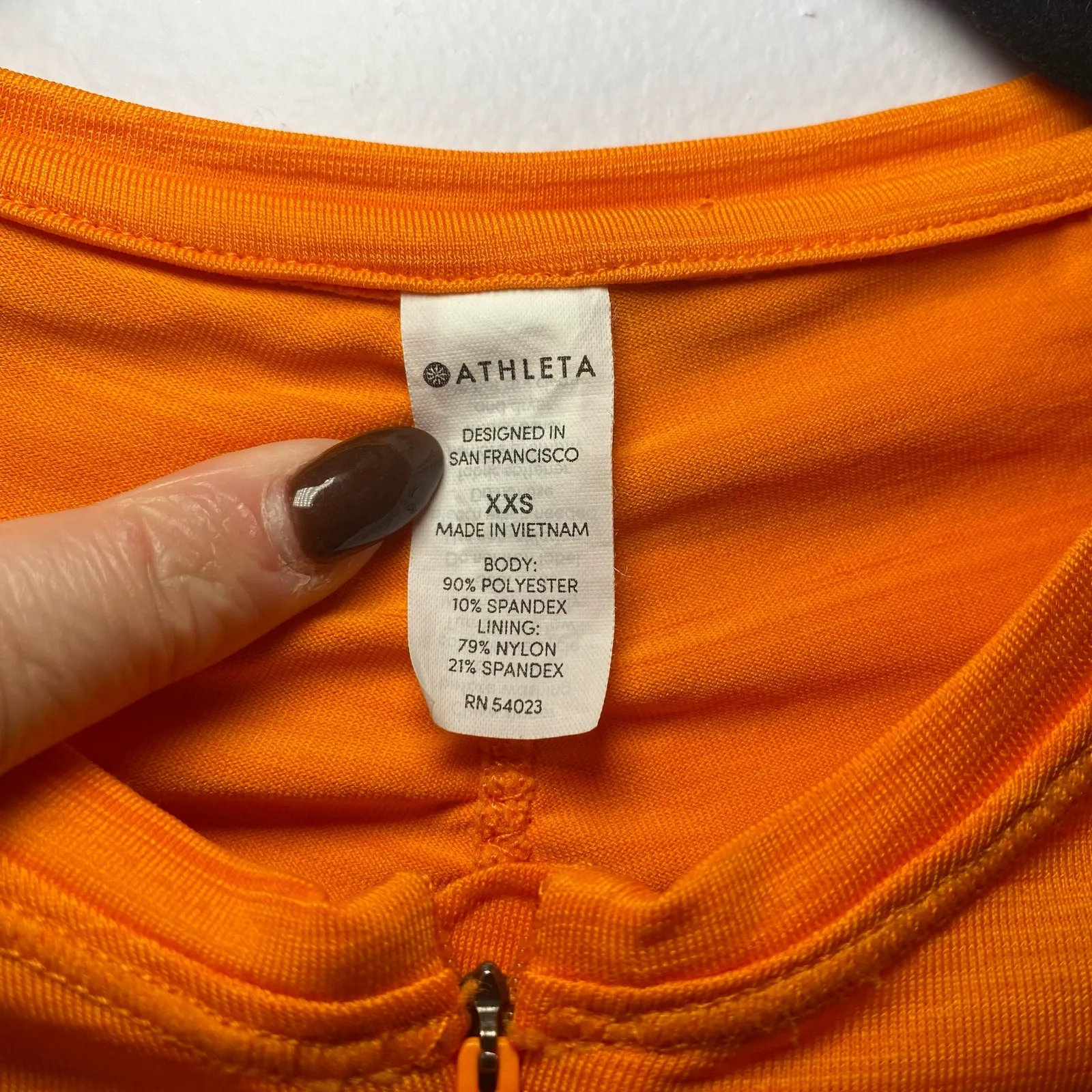 Athleta Bright Orange Long Sleeve Quarter Zip Running Top Women's size XXS - Image 2