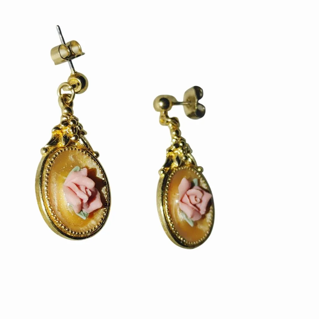 Avon Victoria Pink Rose Drop Pierced Earrings Posts Gold Tone Vintage Gold Oval - Image 4