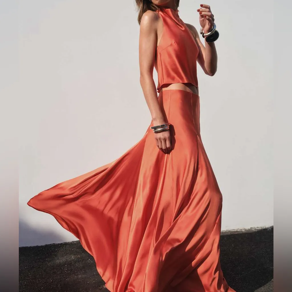 NWT Reformation Sera Silk Two Piece in Red Coral Sz 8 - Image 2