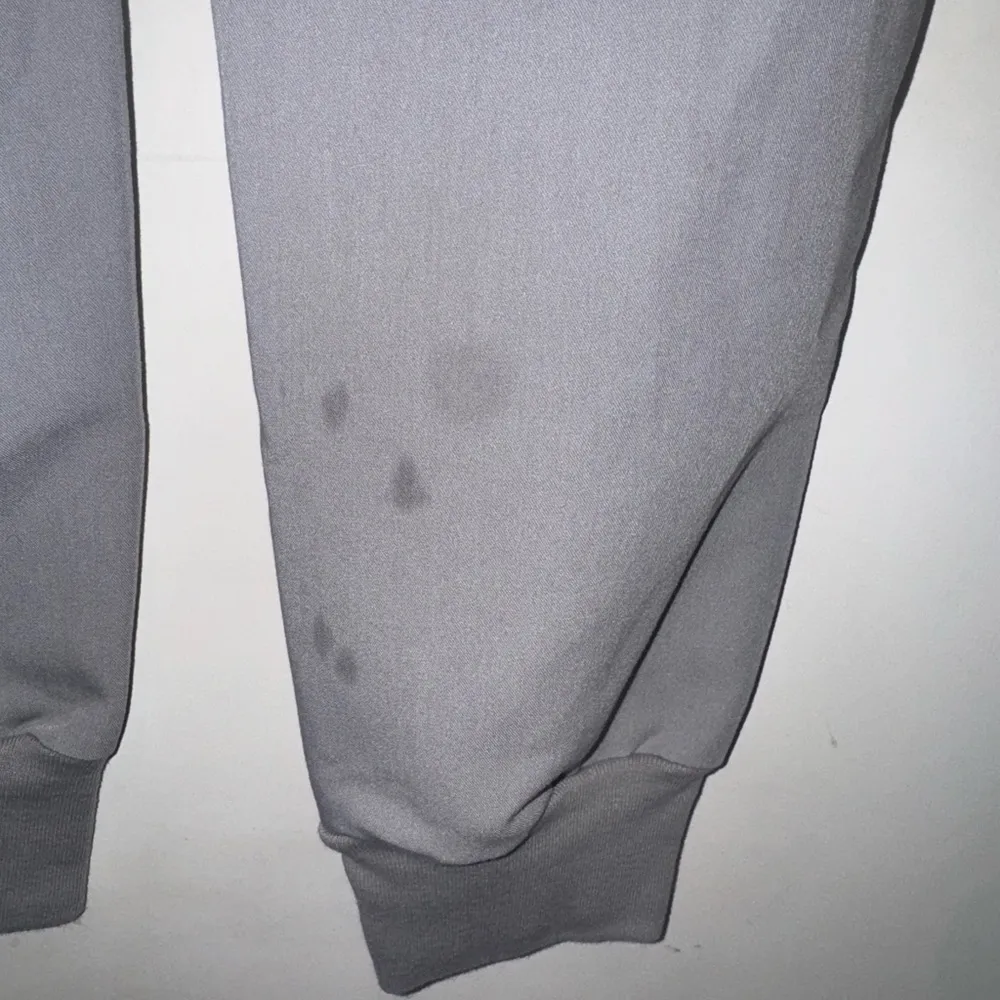 FIGS Zamora Jogger & Casma Top - Image 5