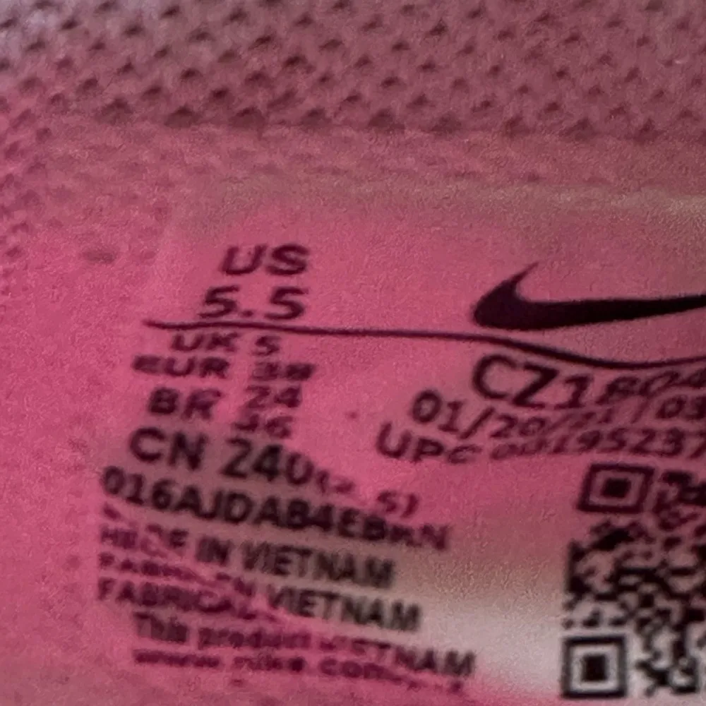 Nike Zoom Rival Waffle 4 White Bright Crimson - Image 7