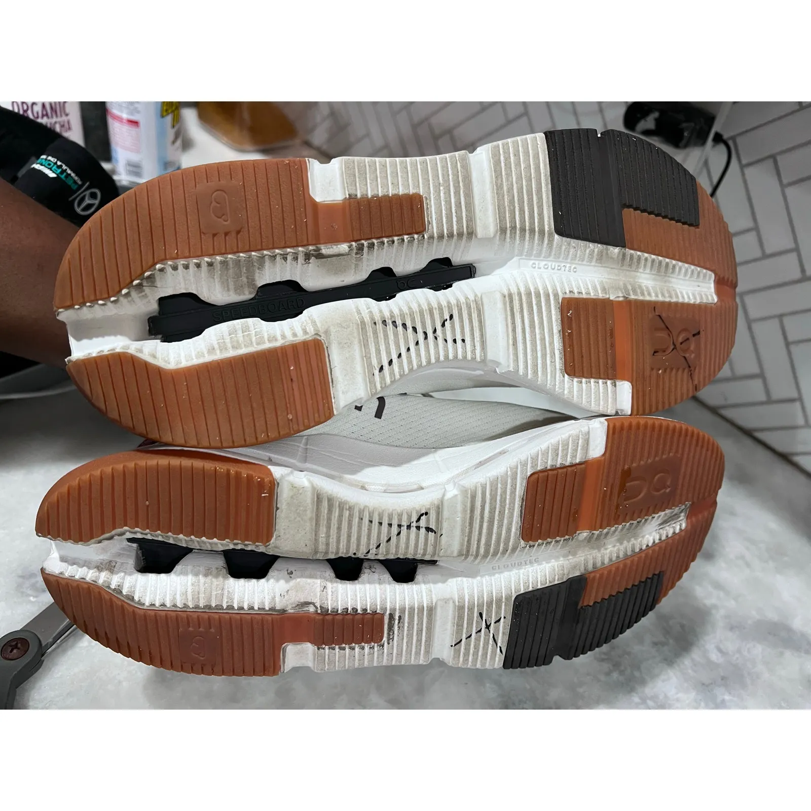 On Cloudnova Women’s Size 10.5 White Burgundy CloudTec Lifestyle Running Shoes Pink - Image 3