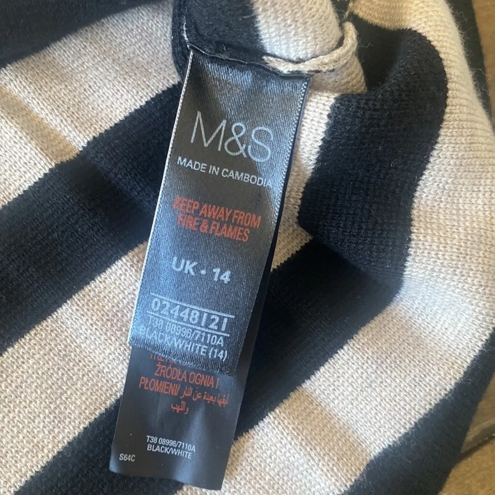M&S marks and‎ Spencer striped sweater size 14 - Image 5