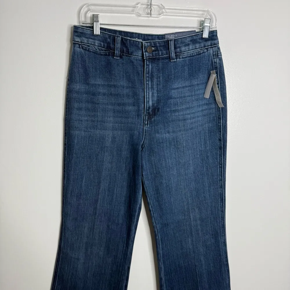 NWT Talbots Flawless High Waist Flare Jeans In Nova Wash Blue Full Length Size 6 - Image 3