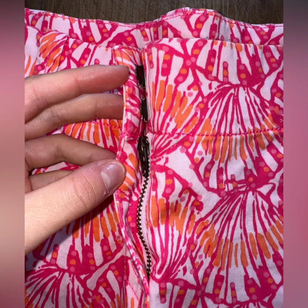 Vineyard Vines Shorts - Image 5