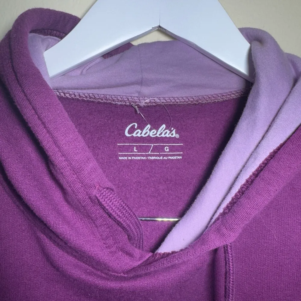 Cabelas W’s Size Large - Image 2