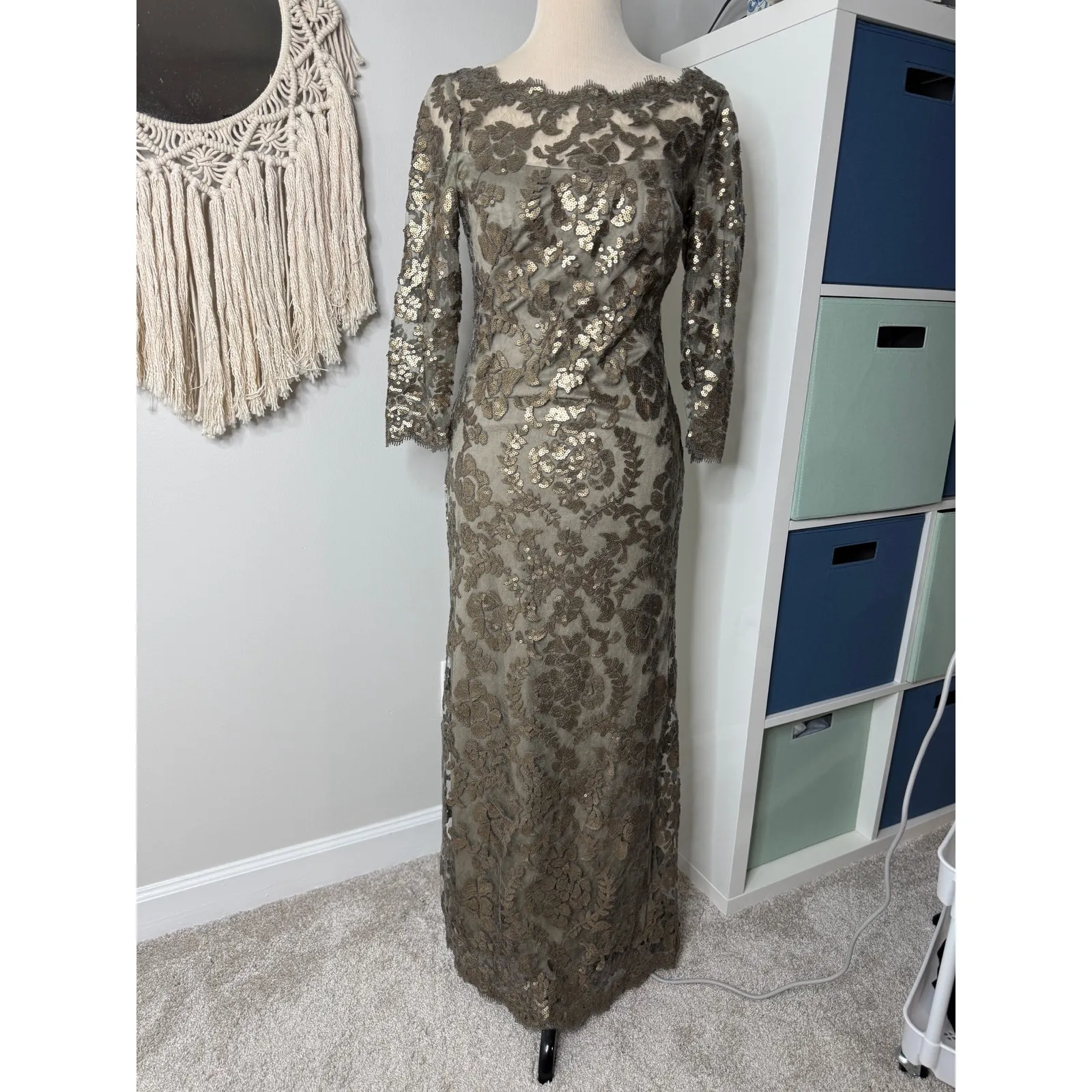 Tadashi Shoji Lace Gold Sequin Mother of the Bride Formal Gown Long Maxi Dress 6 - Image 2