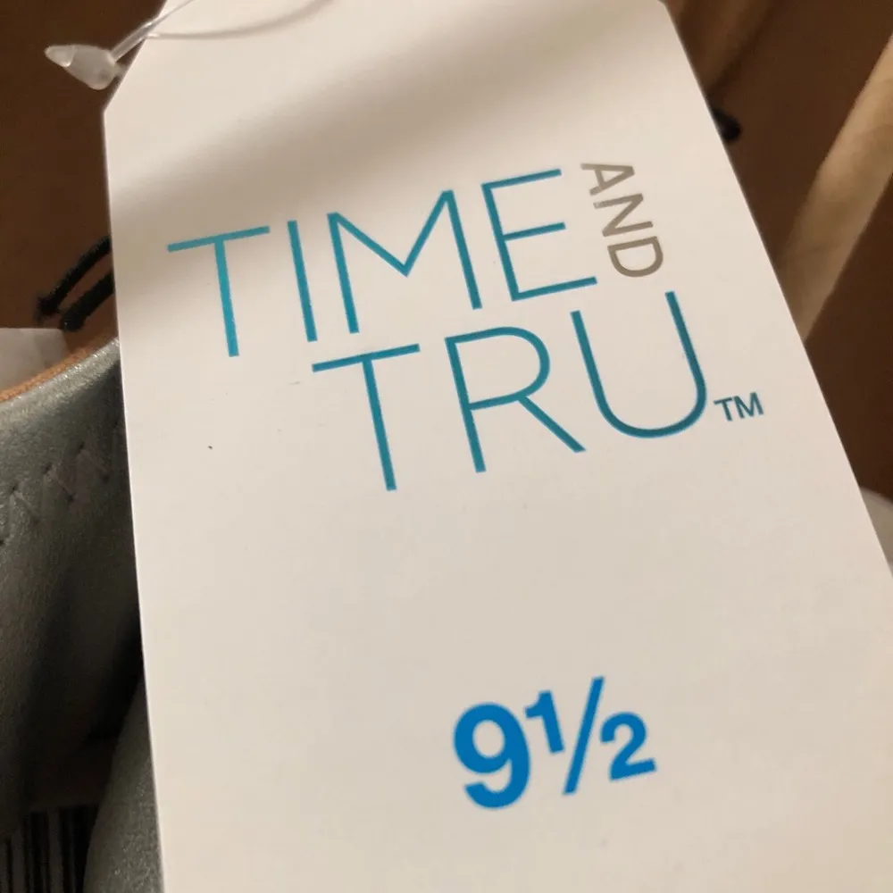 TIME and TRU Womens Scrunch Ballet Flat Shoes Size 9.5 Metallic Memory Foam New - Image 6