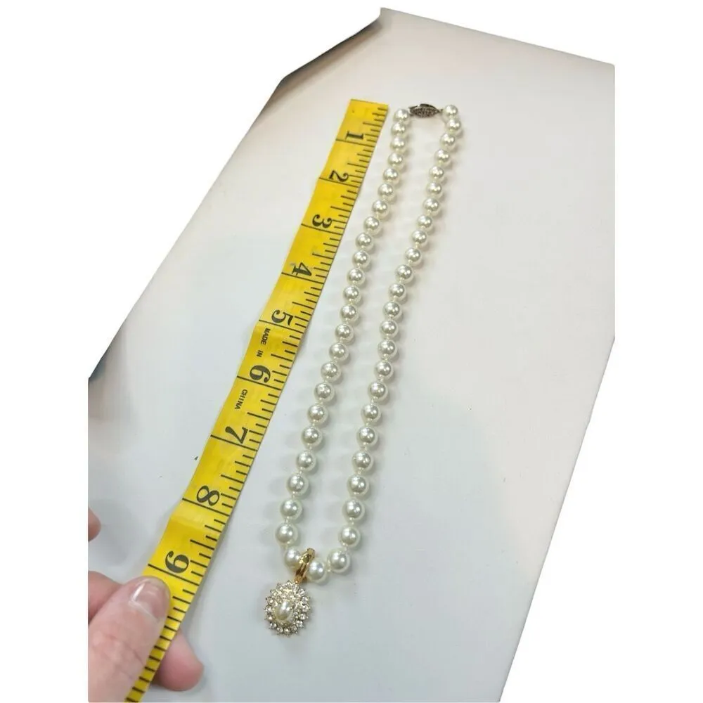 VTG Roman Faux Pearl Pendant White Rhinestones Gold Tone Statement Neckace - Image 4