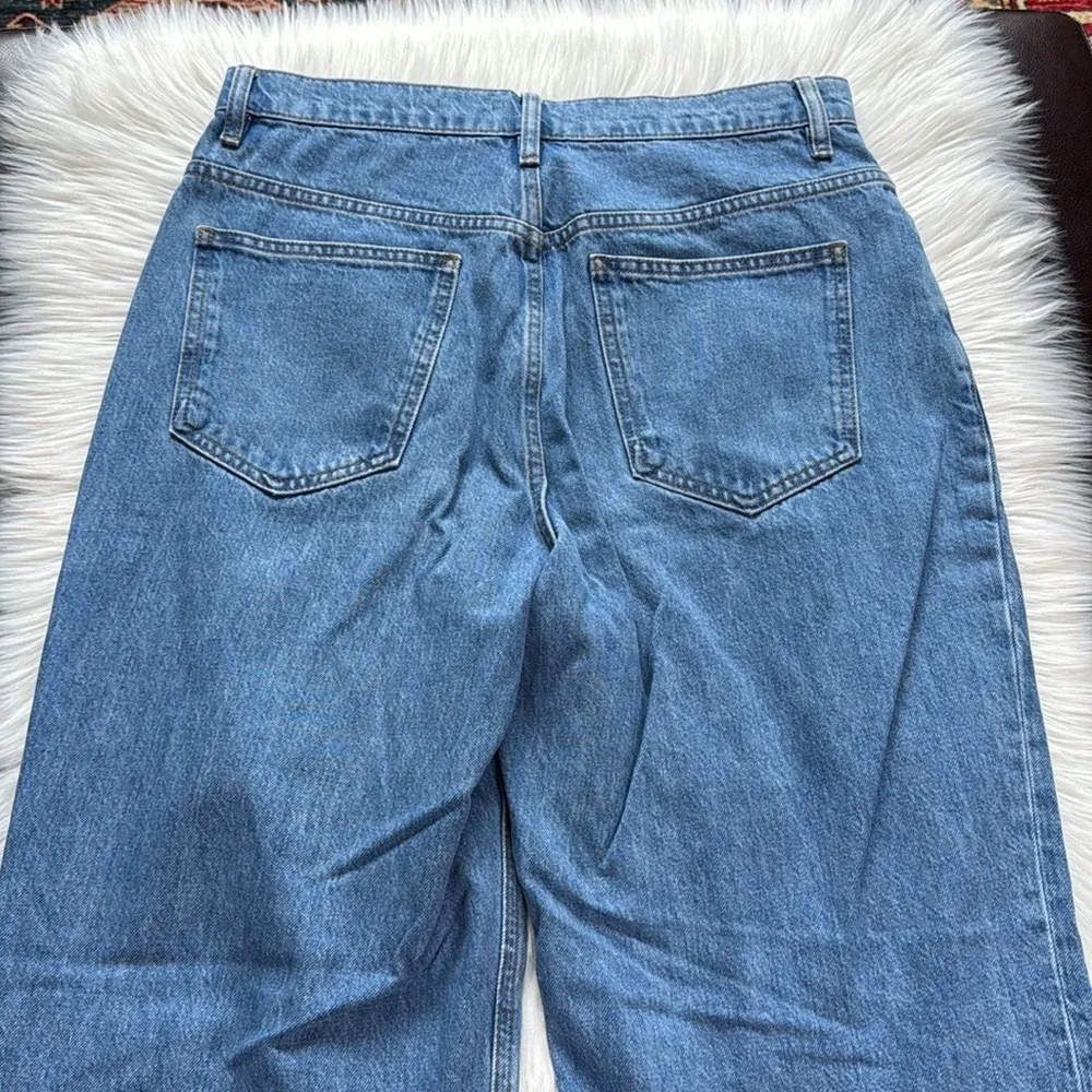 Frame Denim Rolled High Rise Jeans in Meadow - Image 8