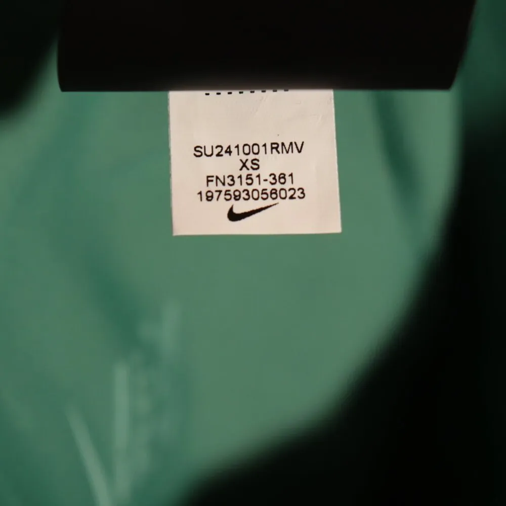 Nike NWT  Medium-Support High-Waisted 5" Biker Shorts with Pockets Size XS - Image 15