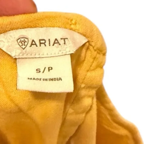 Ariat Gold Top - Image 5