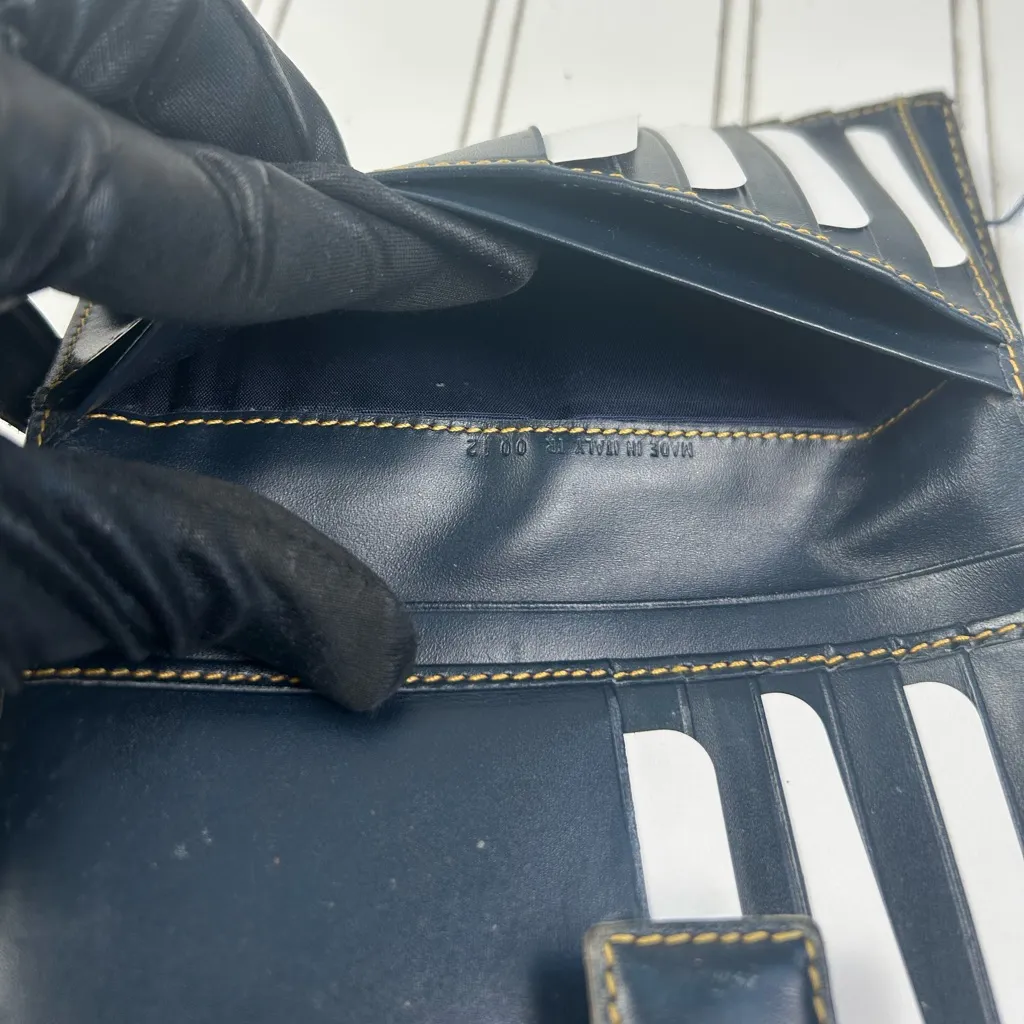 Christian Dior Vintage Oblique Canvas Bifold Wallet with Leather Trim - Image 8