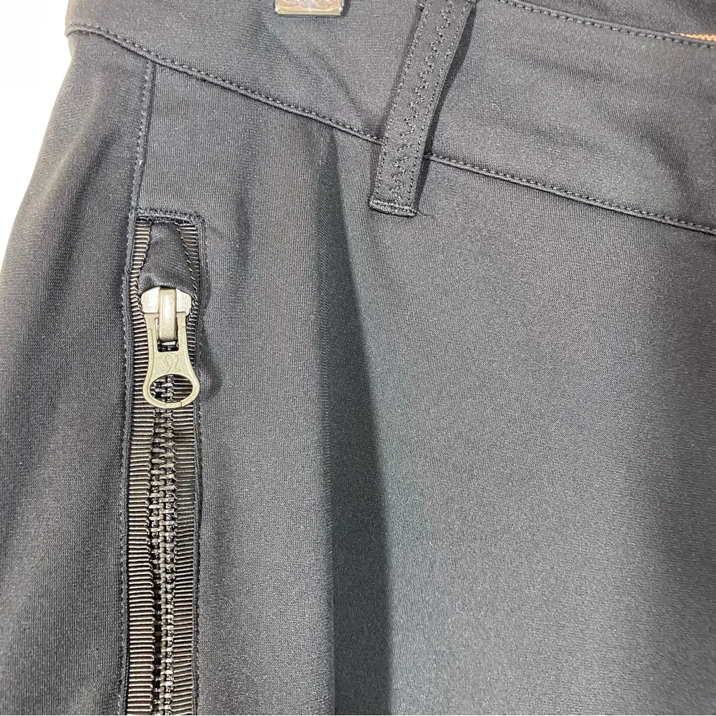 Lululemon "Out and About" Slim leg Pants‎ Size 6 black - Image 3