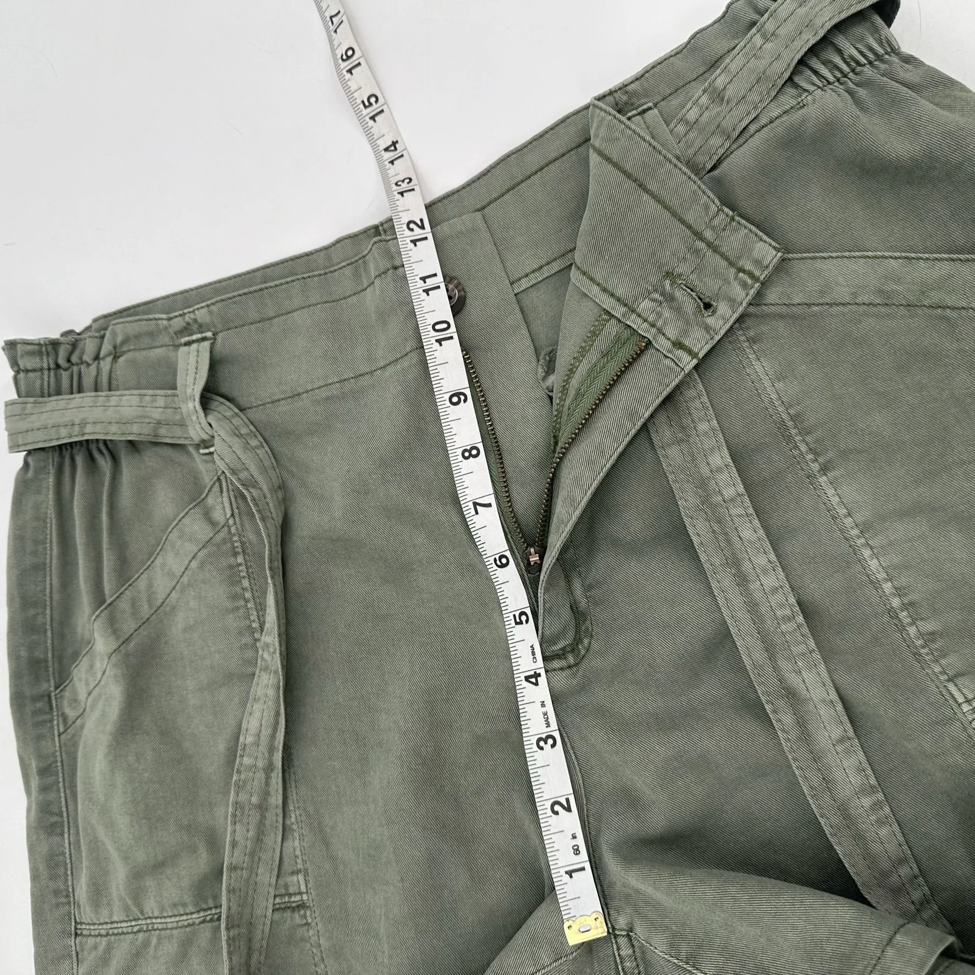 Old Navy Shorts Women’s L Green High-Waisted Twill Workwear Tie Belt NEW  - Image 7