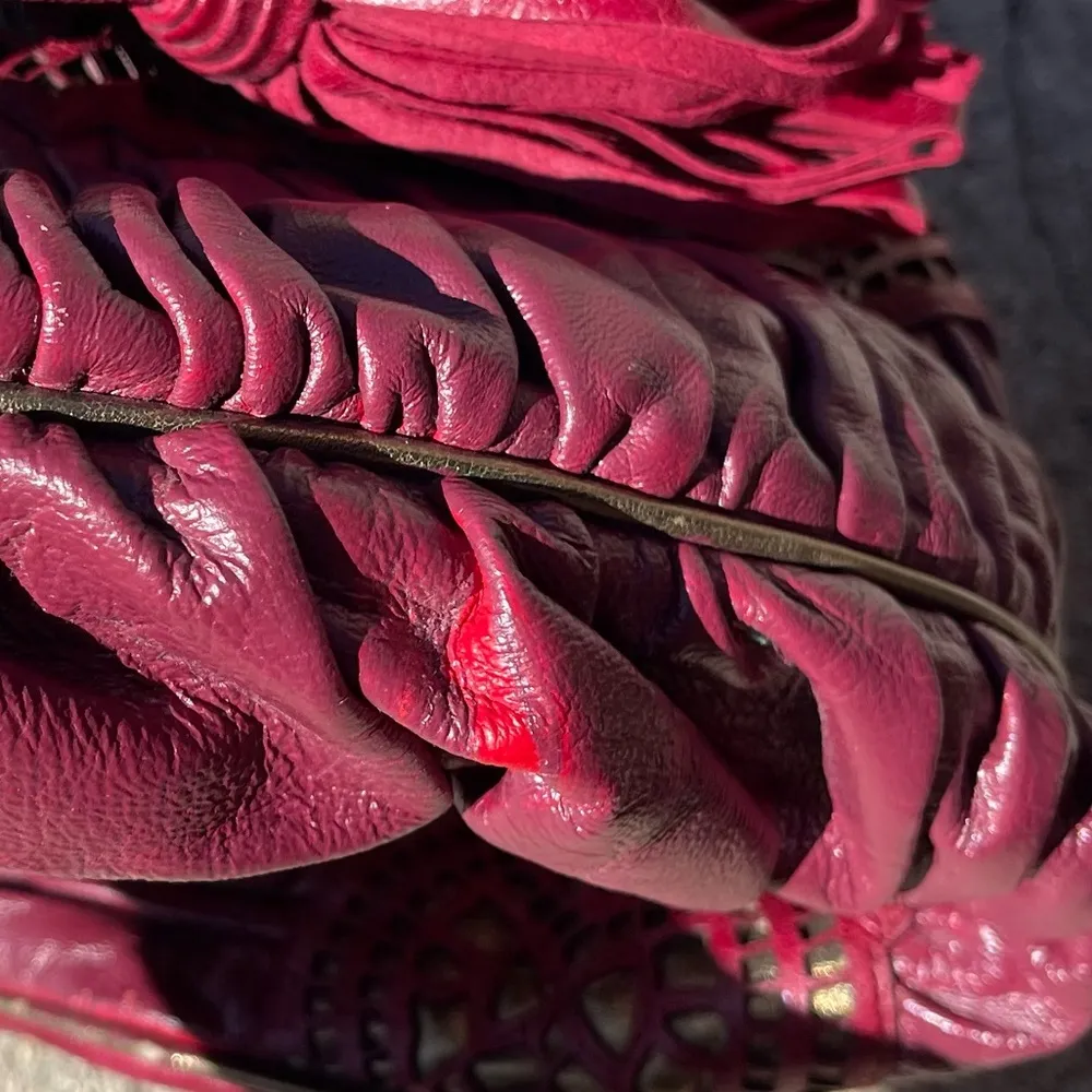 Isabella Fiore  Bucket Bag - Image 9