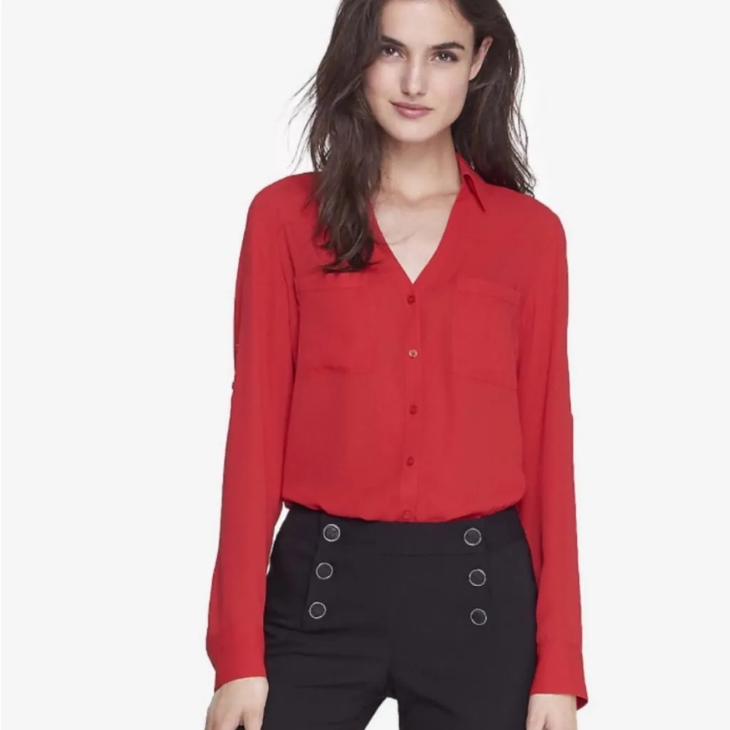 Express Portofino Red Button-Up Blouse size Medium - Image 2
