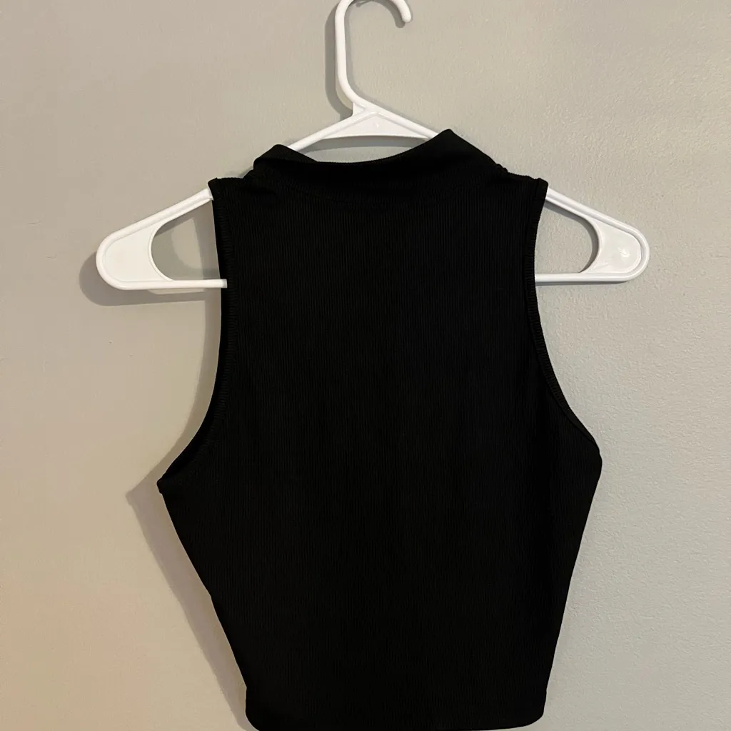 SHEIN Black Zip-Up Collared Tank Top - Image 2