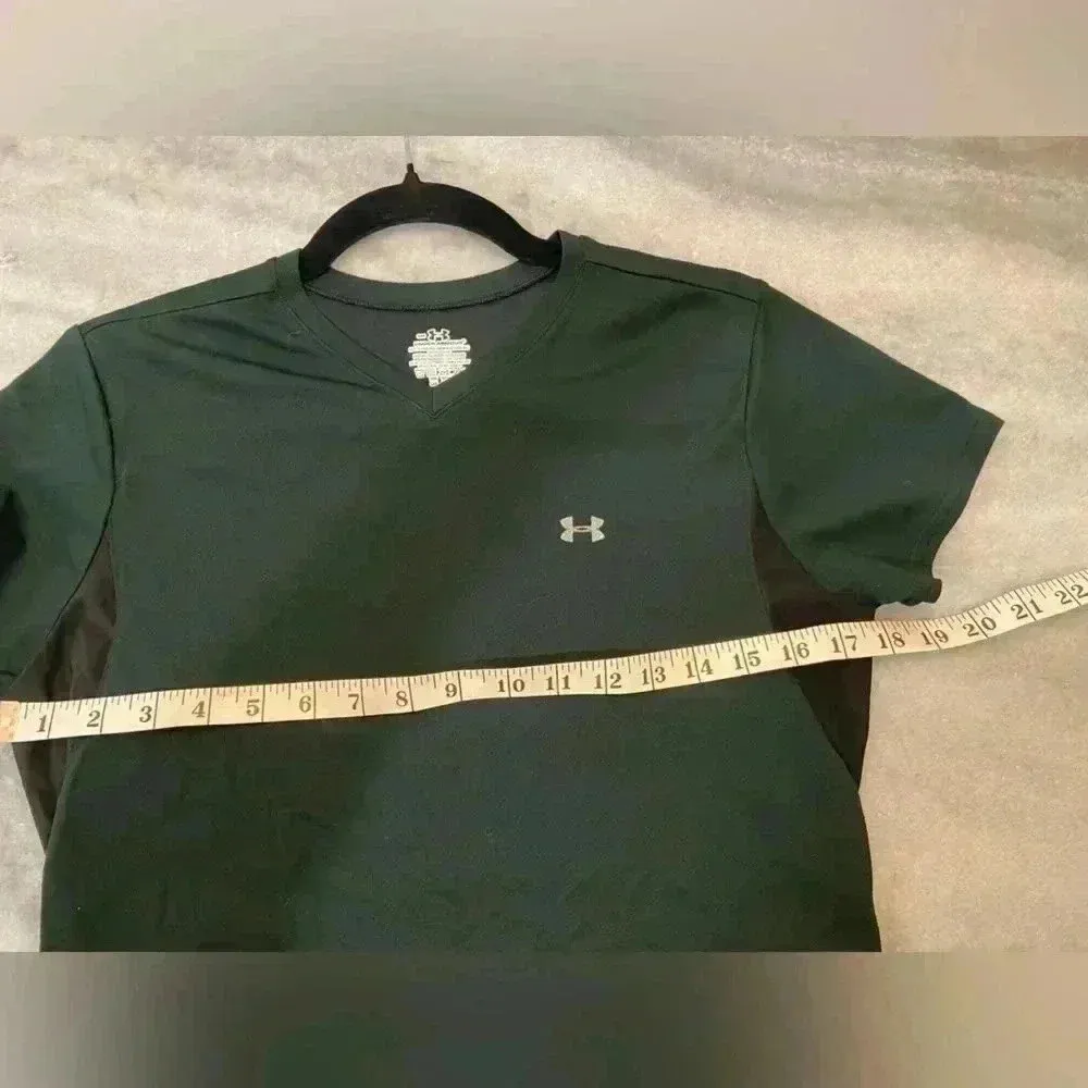 Under Armour UA Women’s Heat Gear V Neck Black Short Sleeve Athletic Top Size S - Image 5