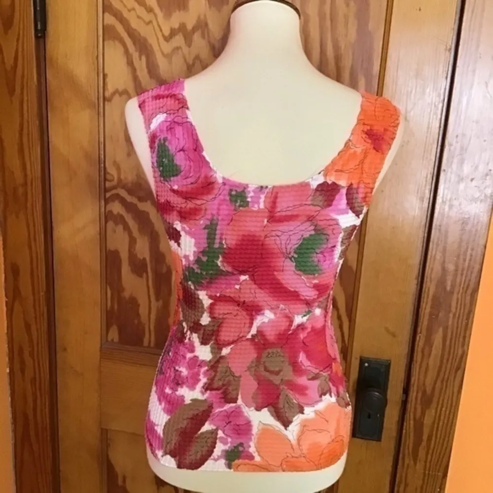 Nicola Bright floral two piece top set - Image 6