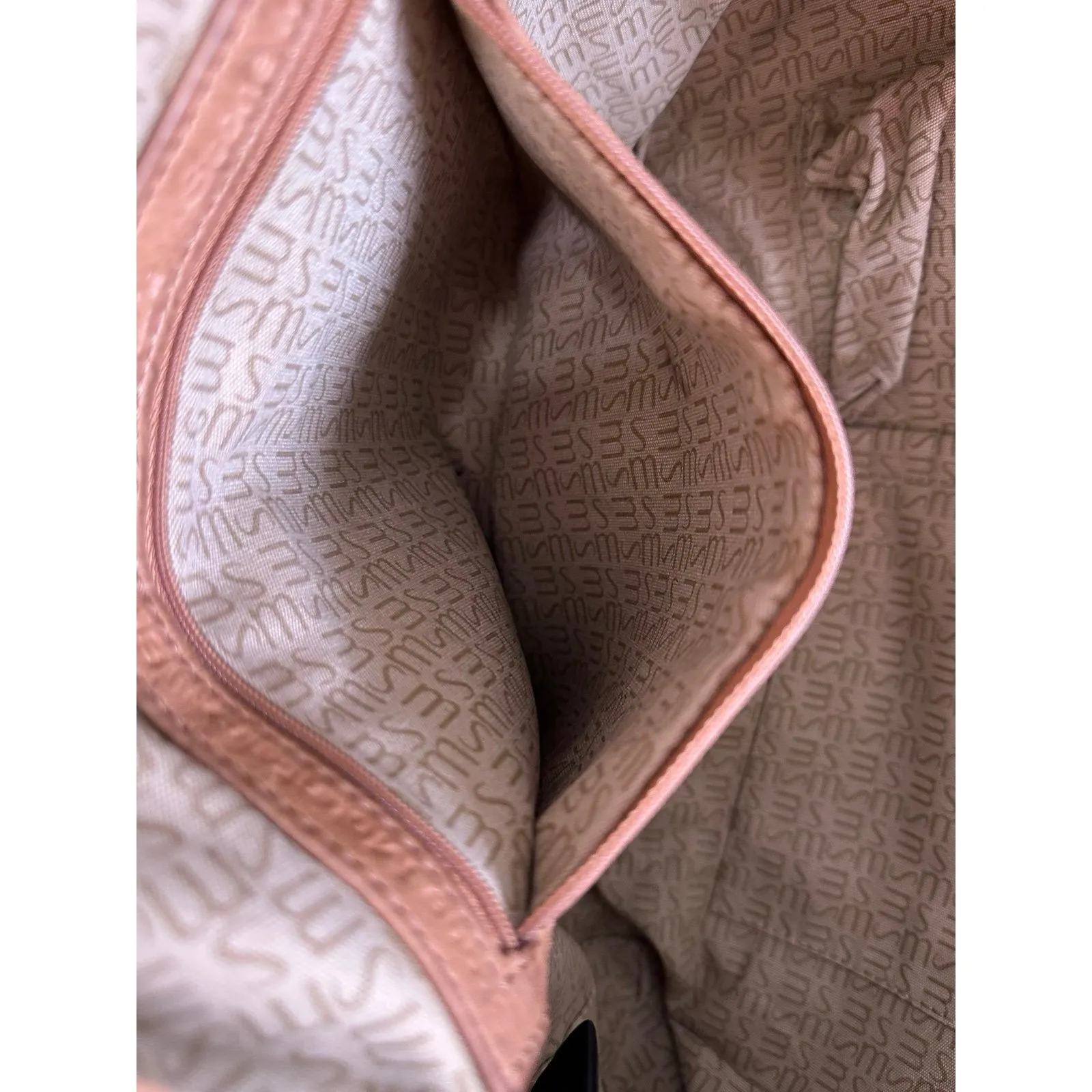 Stone Mountain 100% Genuine Leather Rustic Stitching Hobo Shoulder Bag - Image 8