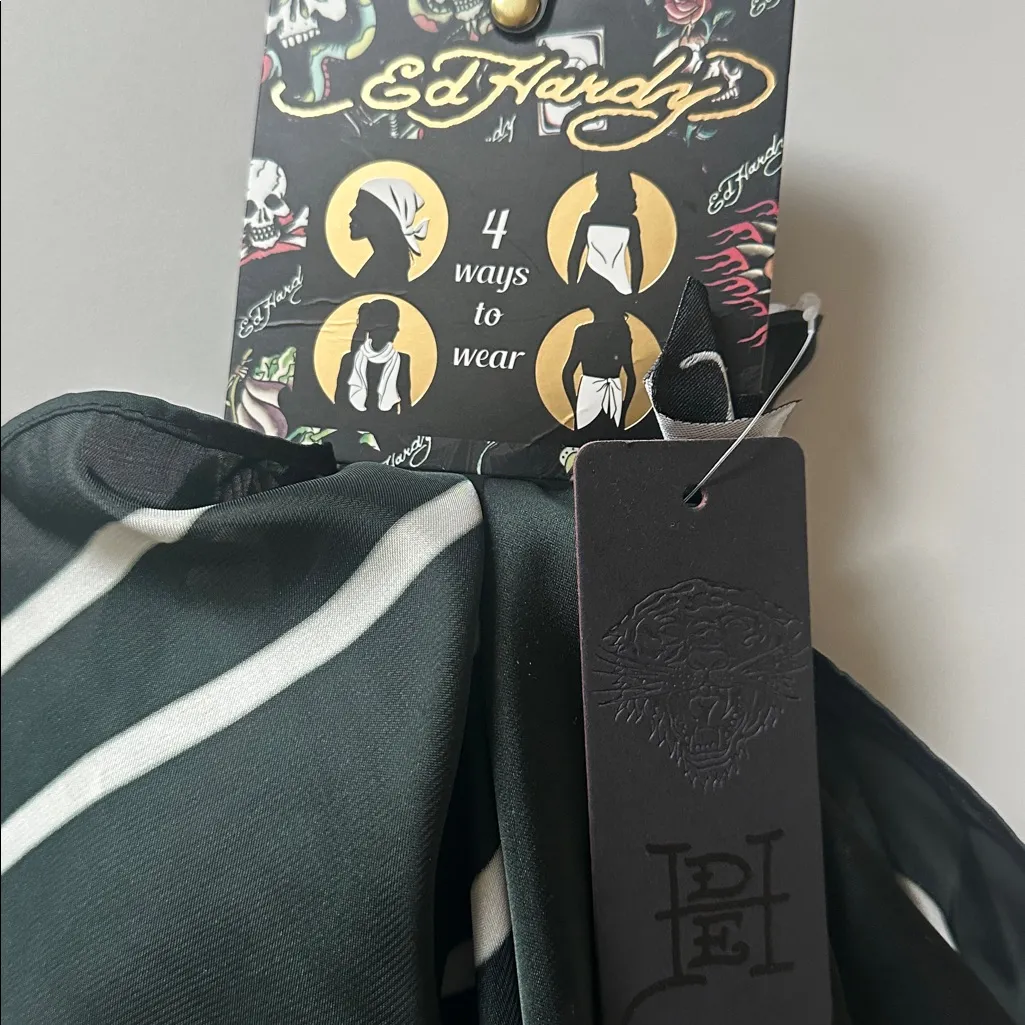 Ed Hardy Born Free Graphic Scarf - Image 4