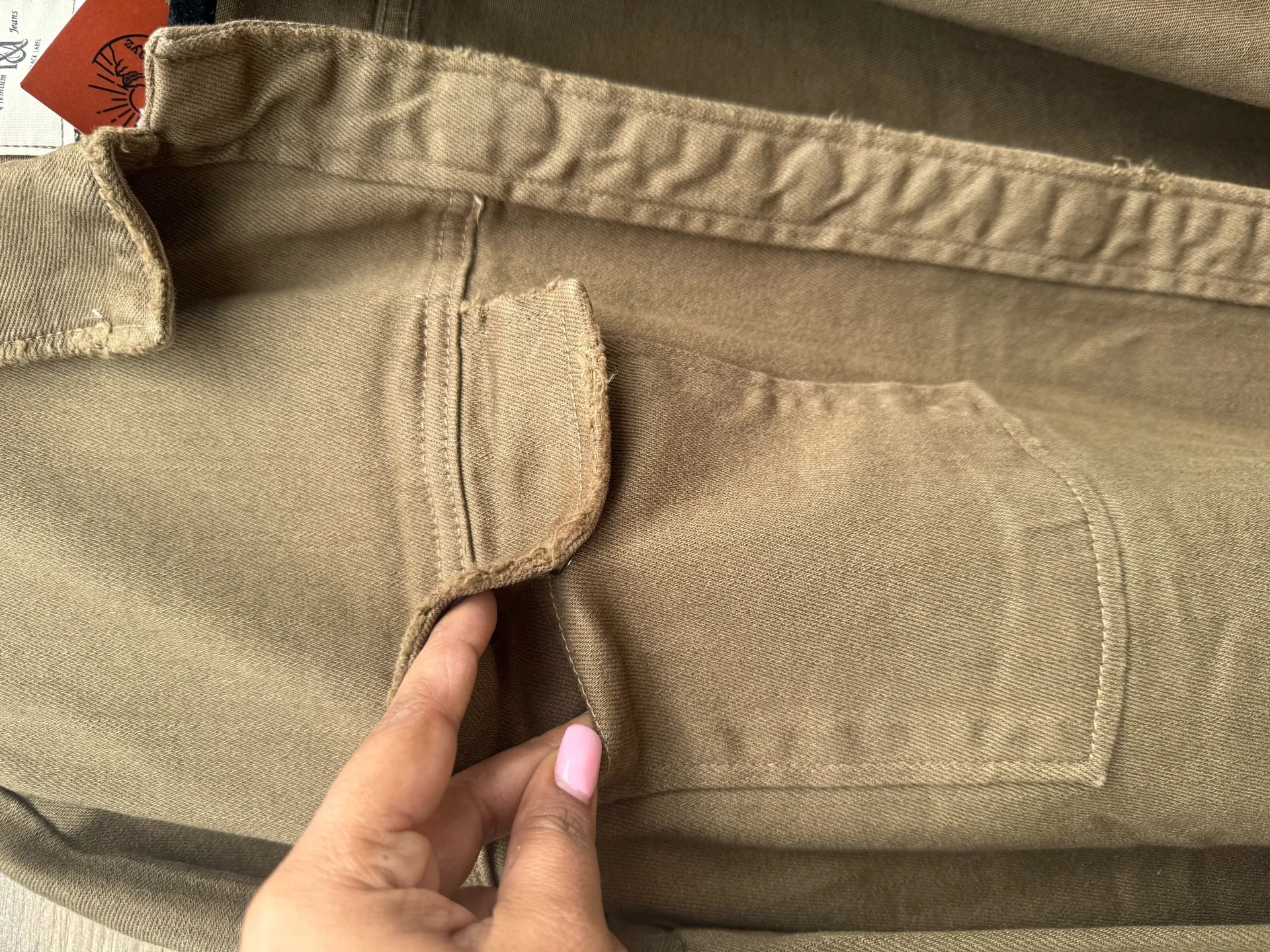 Nwt Olive Green Button Up Oversized Shacket with Raw Hem Size M - Image 3