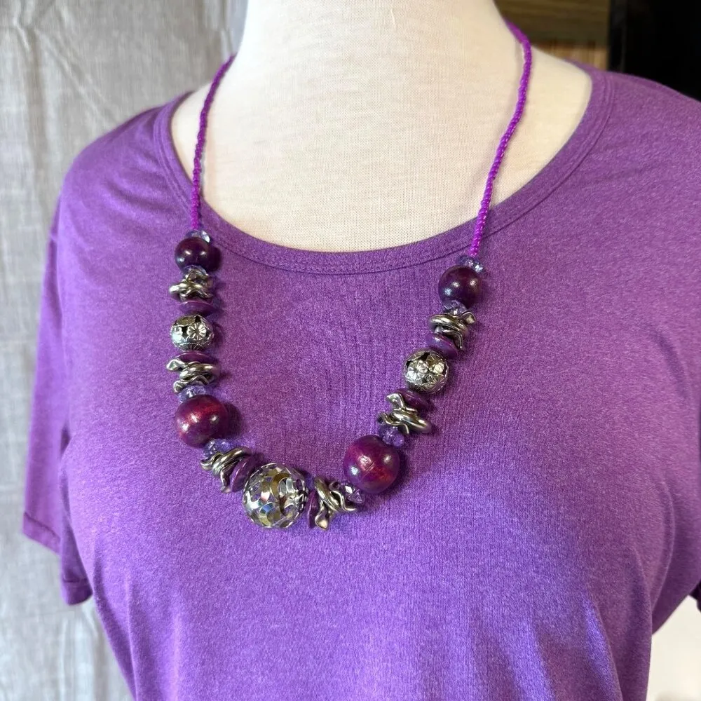 Purple Beaded Necklace With Silver - Image 3