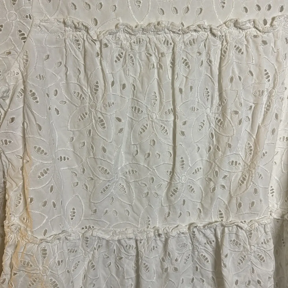 Vineyard Vines Tiered Lace Eyelet Blouse - Image 6