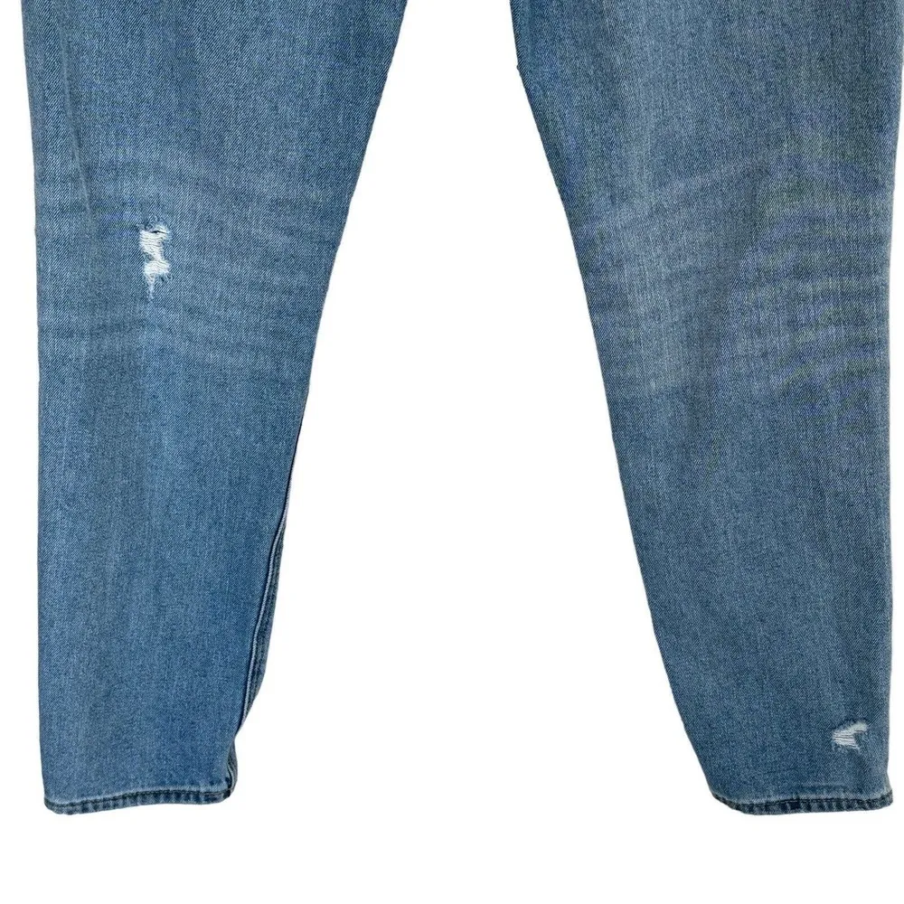 American Eagle SZ 2 LONG Mom Jeans Mid-Rise Whiskered Distressed Light Wash Blue - Image 7