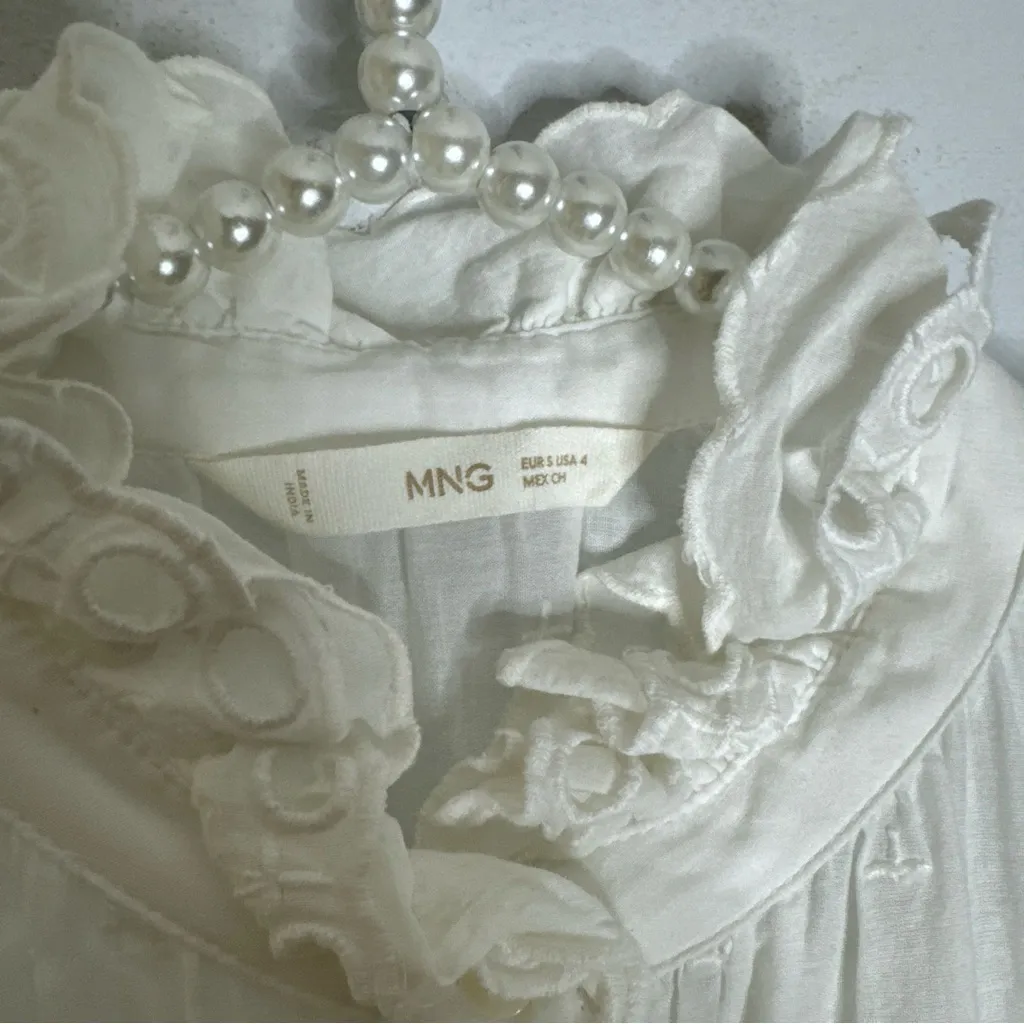 mng by mango 4 White Button Down Embroidered Eyelet‎ Lace Top CP - Image 3