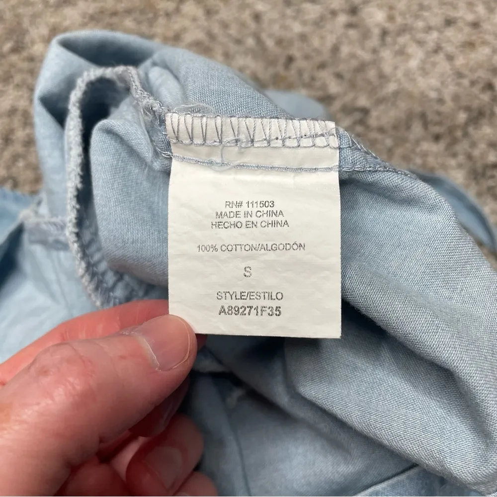 As U Wish Chambray Denim Cotton Tie Front Romper in Sky Blue Small - Image 8