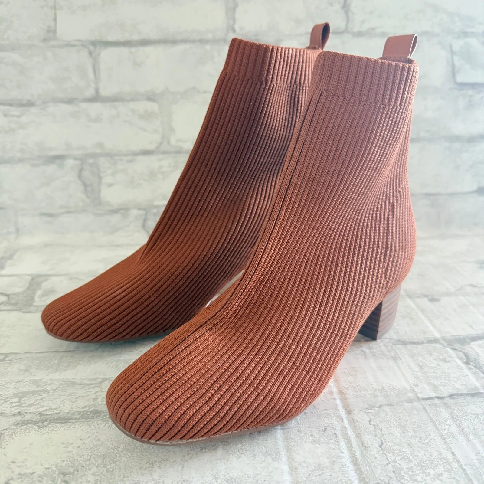 Joie Neely Chestnut Sock Ankle Boots Stretchy Block Heel R-8/L-7 (Mismatched) - Image 3