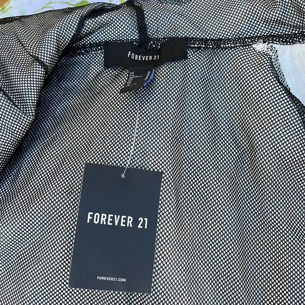 Forever 21 NASA Cropped Windbreaker with Zipper - Image 8