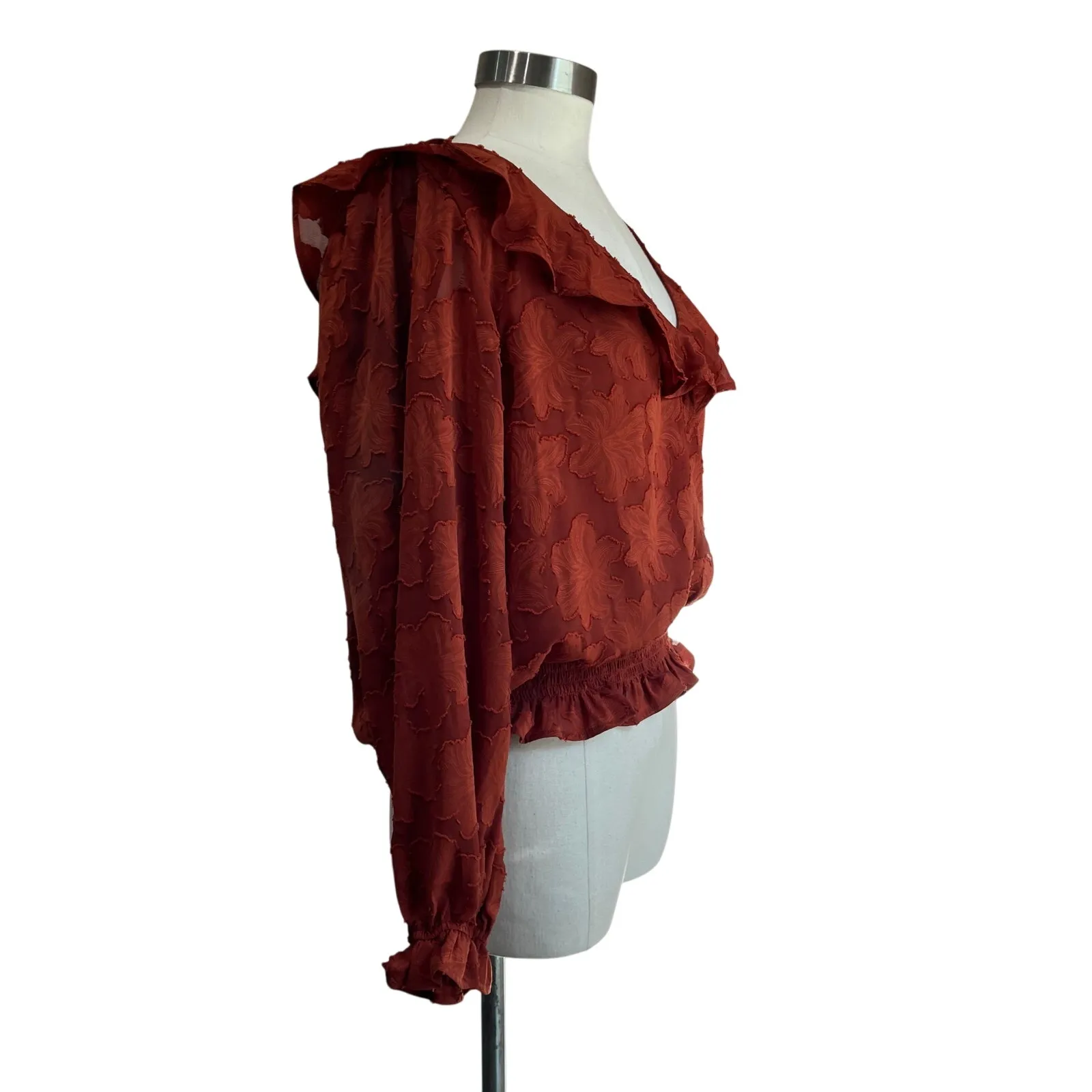 Anthropologie Textured Long Sleeve Floral Blouse in Crimson Rust Orange Sz L - Image 2