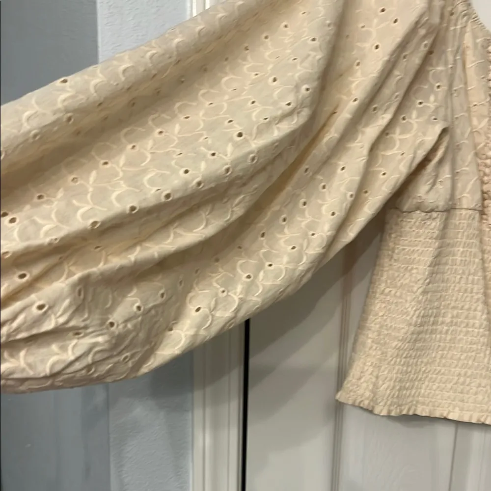 VENUS Cream Smocked Tie Front Blouse….  New without tags…  never worn - Image 3