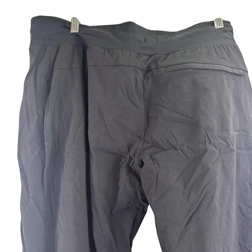 Athleta Women's Black Nylon Trekkie North High Rise Jogger Size 16 - Image 3