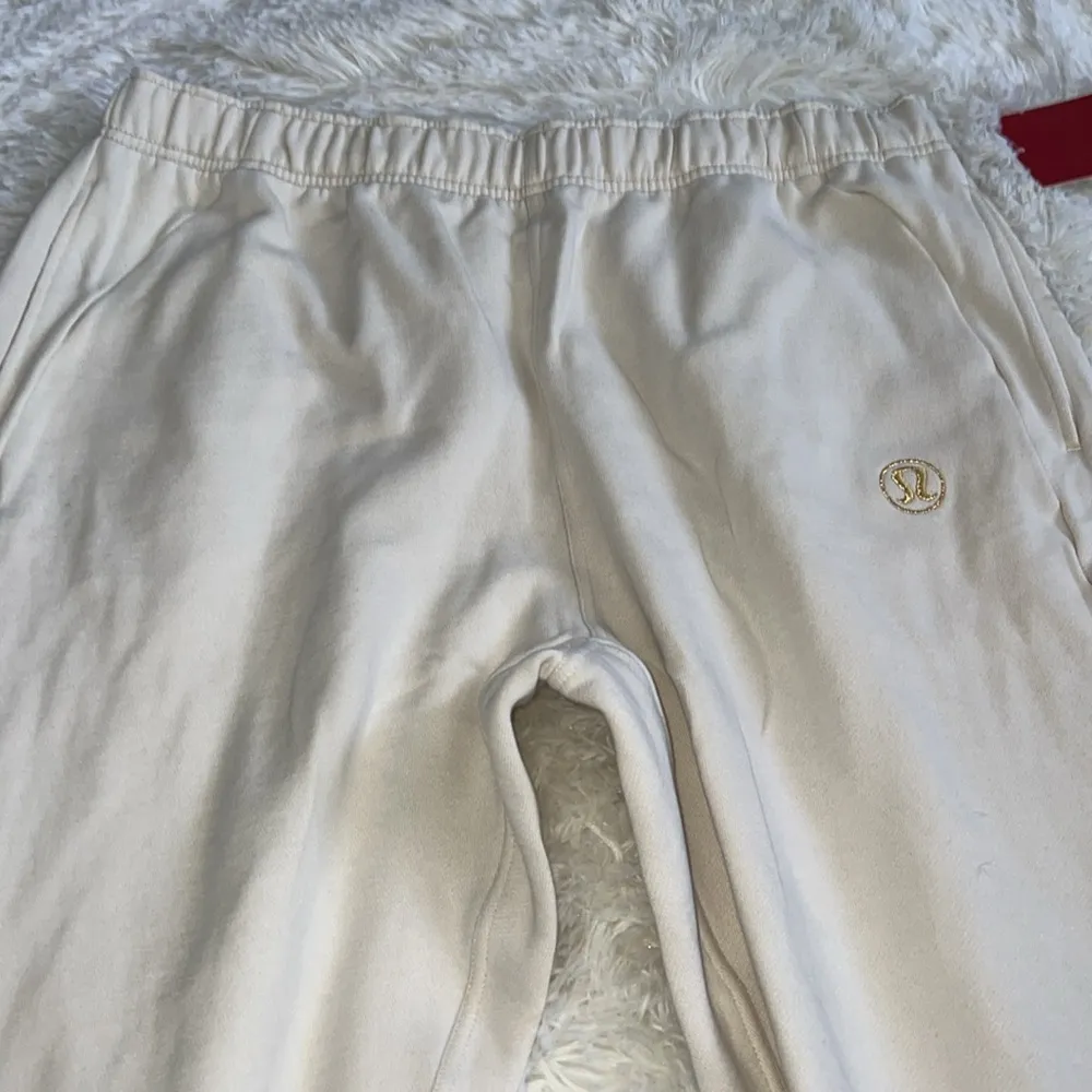 1/2 Zip Scuba/Oversized Scuba Joggers Lunar New Year Ivory XL/XXL NWT - Image 13