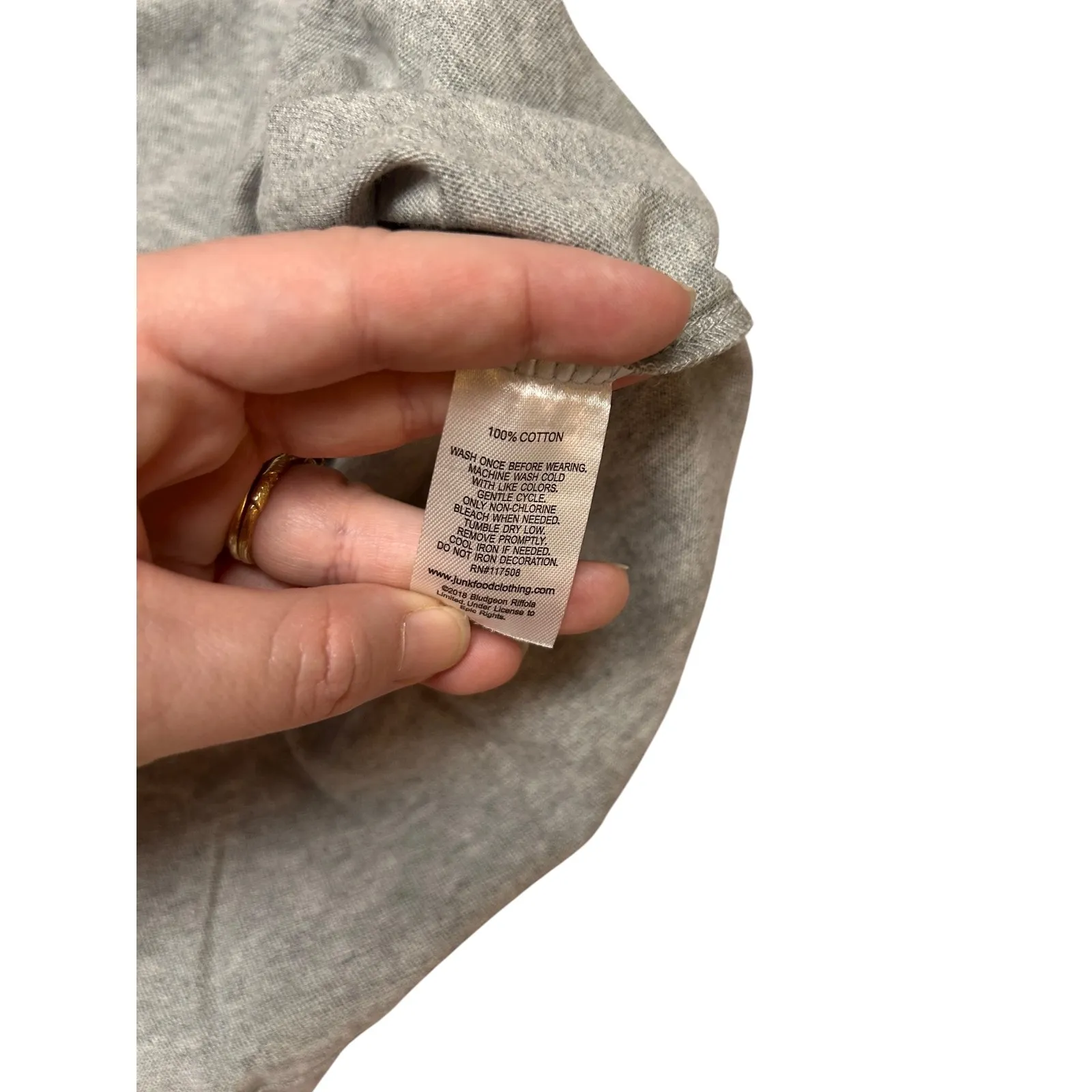 Junkfood Def Leppard Rock‎ Band Graphic T Shirt Grey Size Medium - Image 5