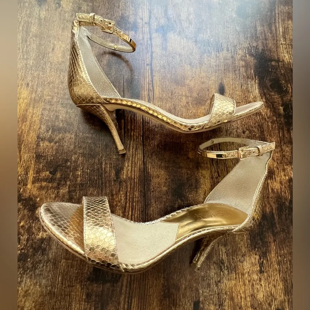 Michael Kors MICHAEL  | ladies Kristen heeled sandal. Size: 6.5M - Image 8