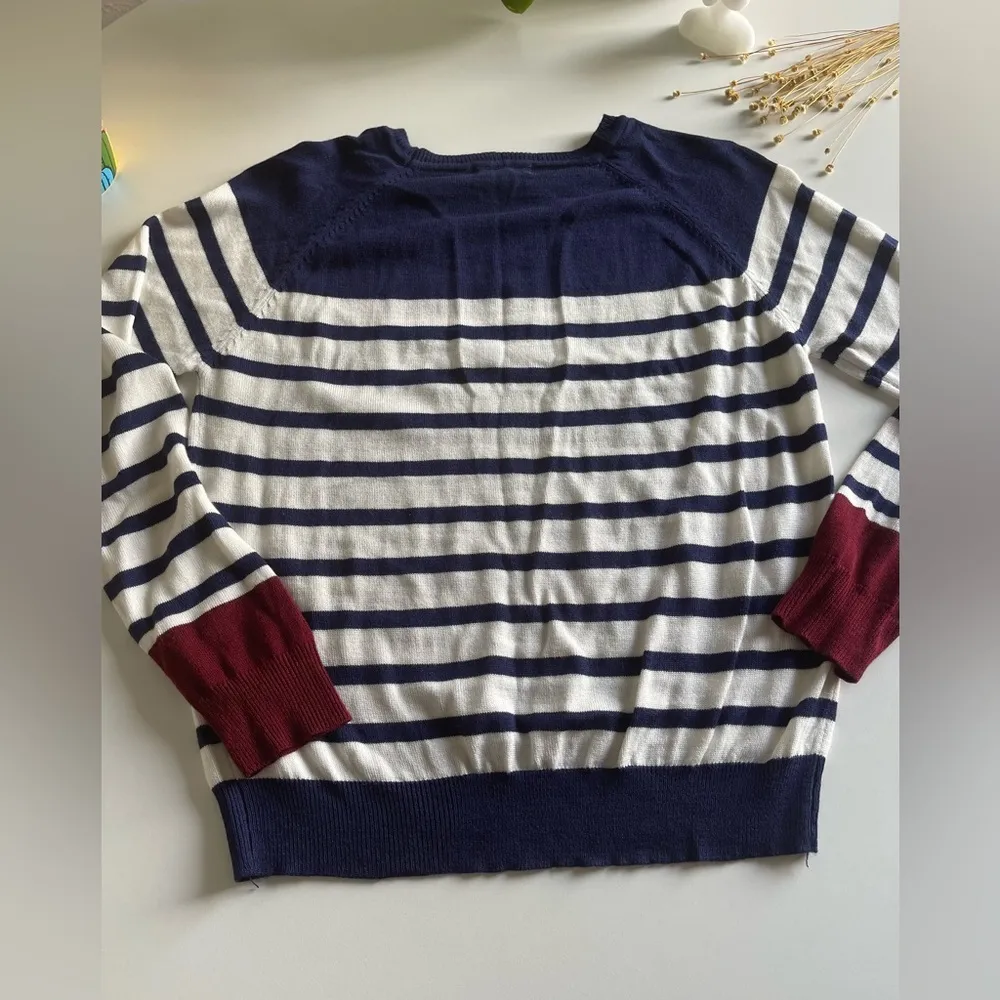 E.M Striped Sweater White - Image 6