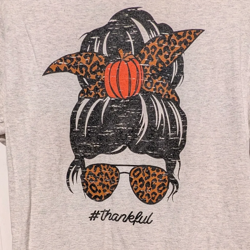 Gildan Gray Thankful Pumpkin Leopard Graphic Tee Fall Shirt M Pumpkin Casual - Image 2