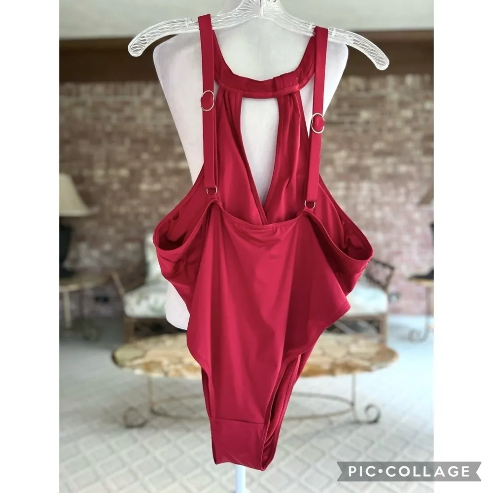 NWT City Chic Paloma Swimsuit Red One Piece Gold Chain Halter Size 20L Glam Chic - Image 10