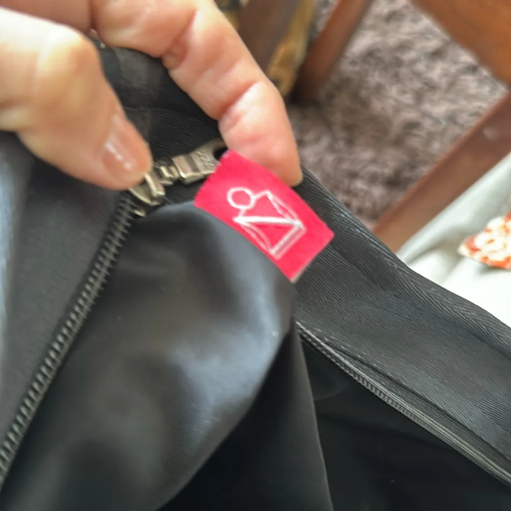 Harvey’s large built in the USA original seatbelt tote bag California Black - Image 6