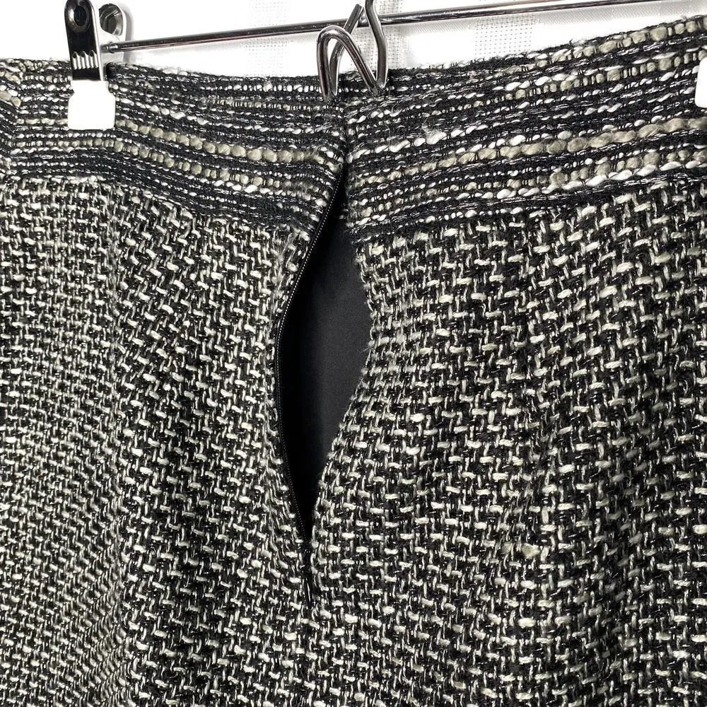 LOFT Petites Tweed Mini Skirt Double Front Patch Pockets Sparkly 8P Black White - Image 9