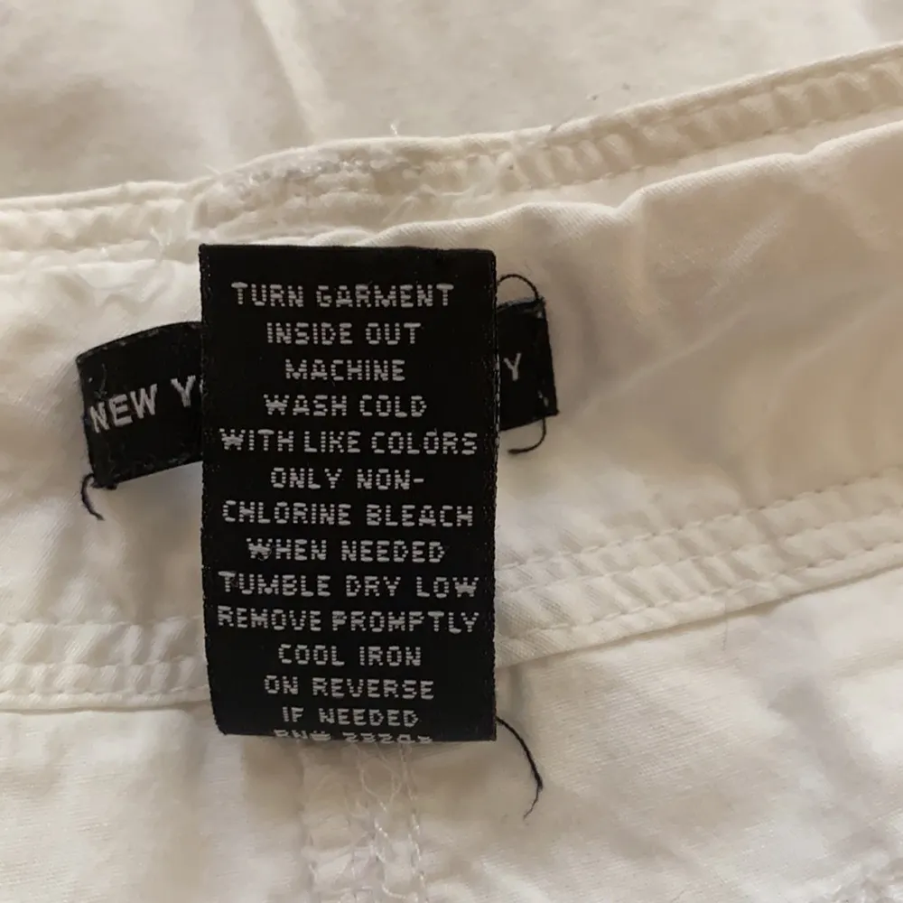 New York & Co Cotton Capri - Image 6