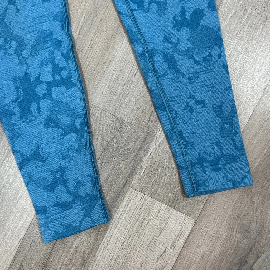 Gymshark Adapt Seamless High Rise‎ Ankle Leggings Blue Camo Small - Image 6