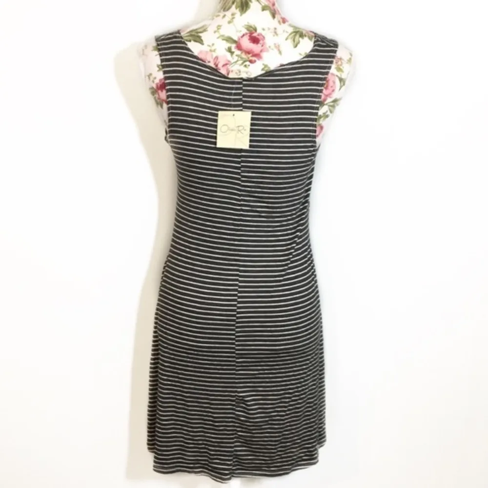 NWT Dark Gray White Striped T Shirt Swing Dress - Image 5